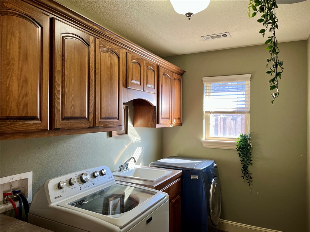 Kensington Hills Centerton - Residential