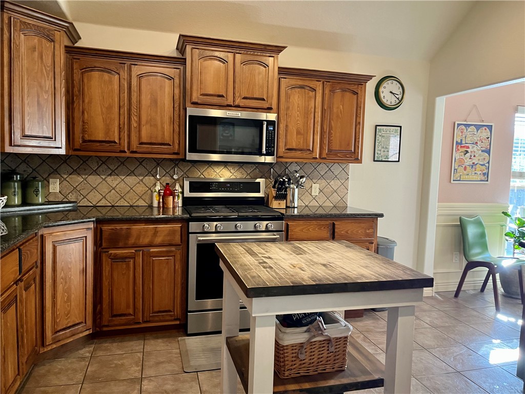 Kensington Hills Centerton - Residential