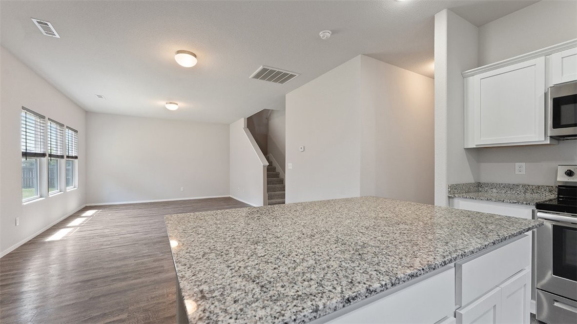 Coves IV - Residential