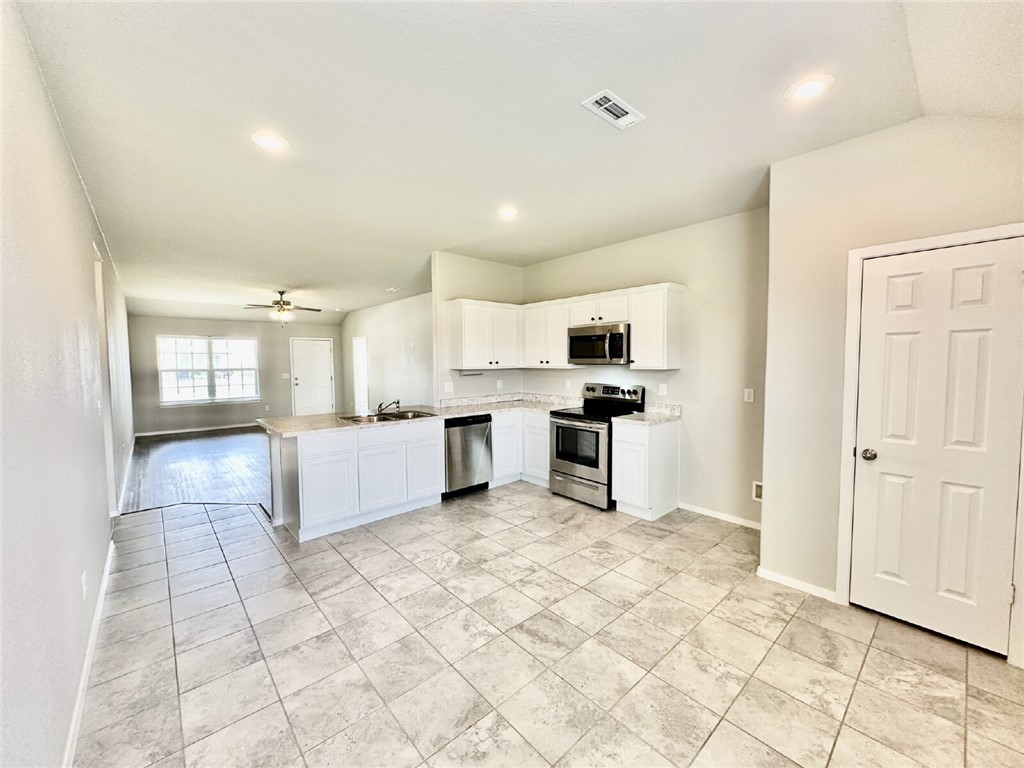 Morningside Estates Ph 1 Centerton - Residential Lease