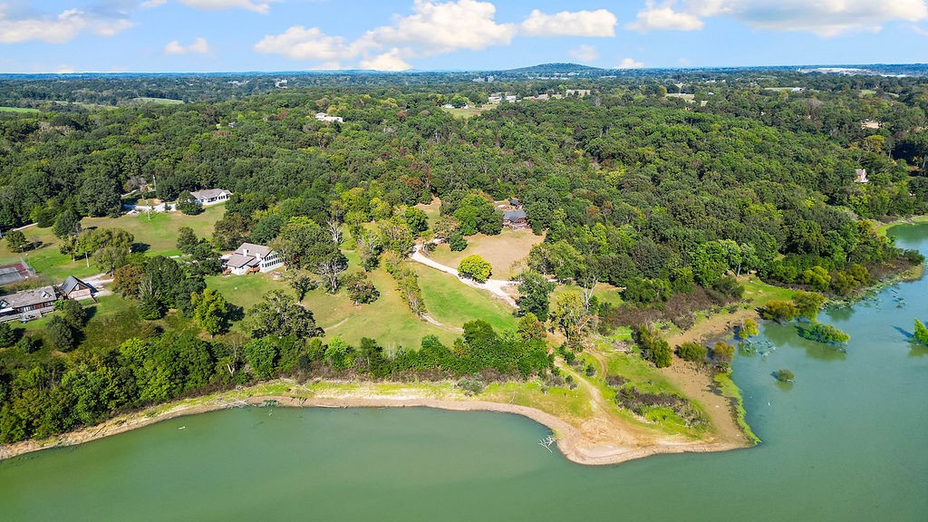 08-17-28 - Residential