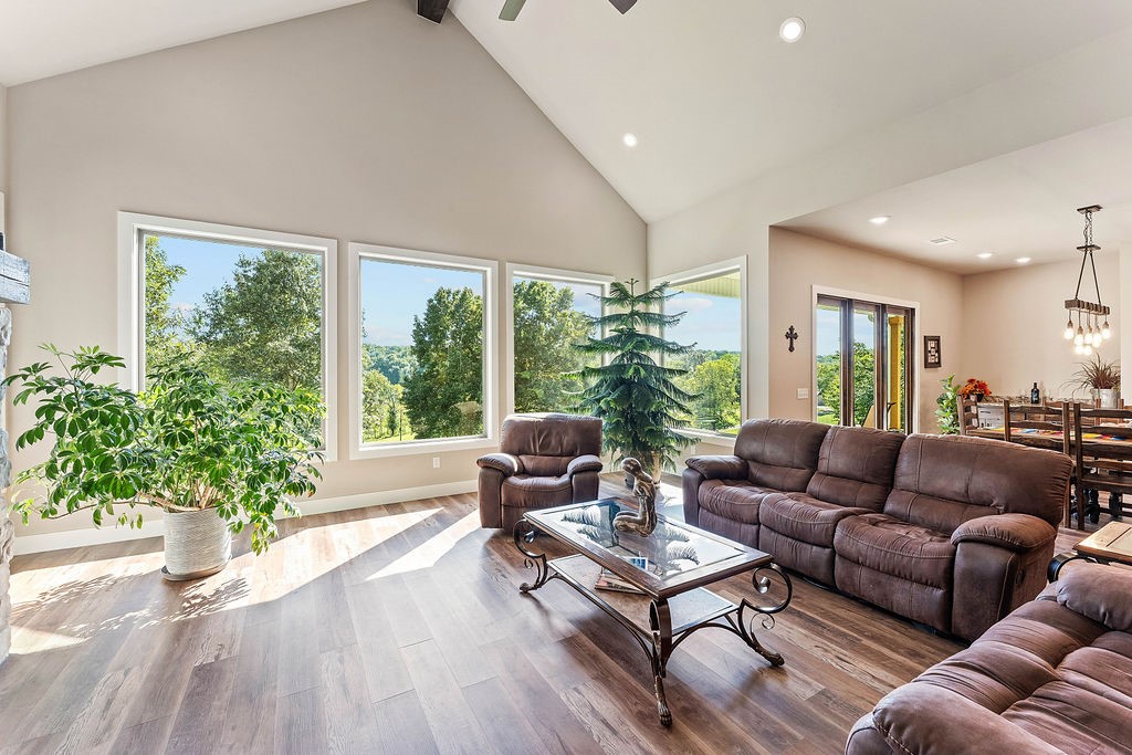 08-17-28 - Residential