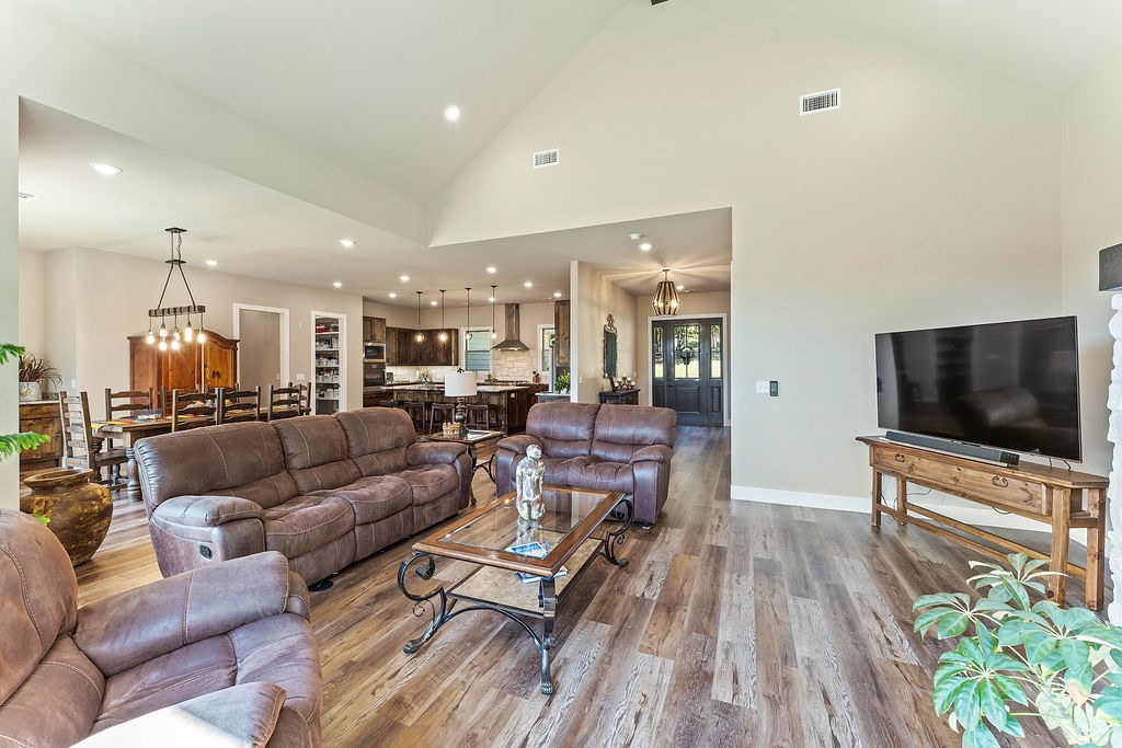 08-17-28 - Residential