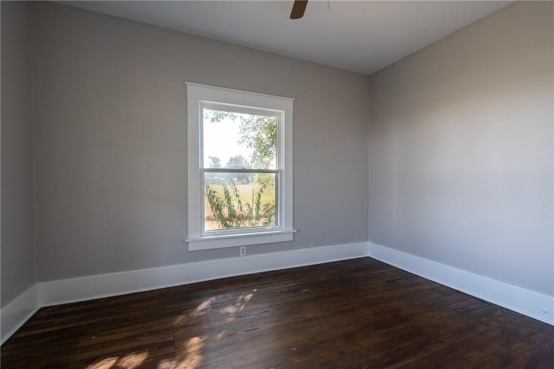 Thompson Sub Siloam Spgs - Residential