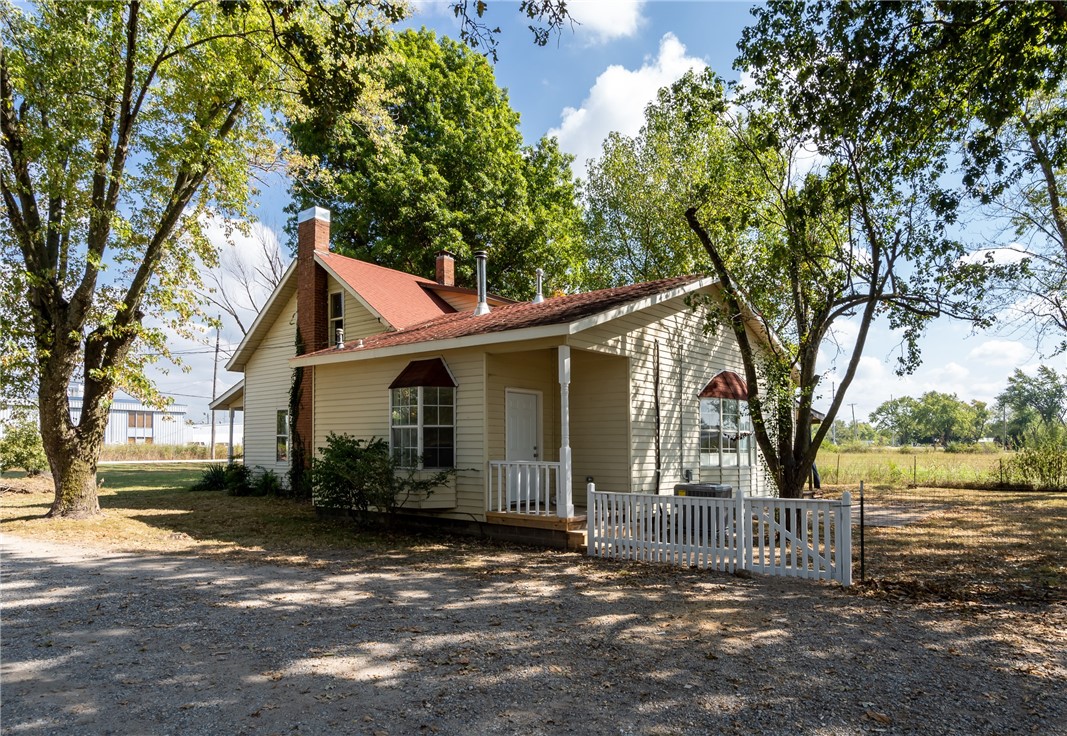 Thompson Sub Siloam Spgs - Residential