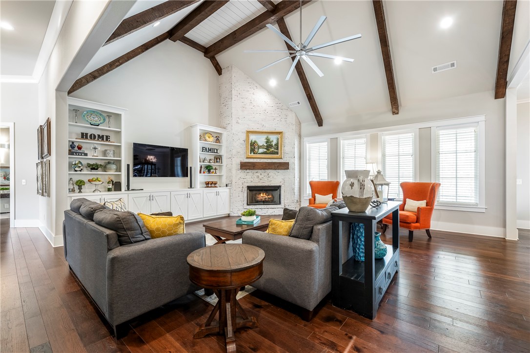 Versailles Sub Centerton - Residential