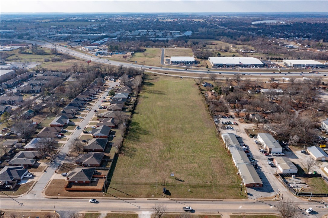 Springdale Outlots - Land