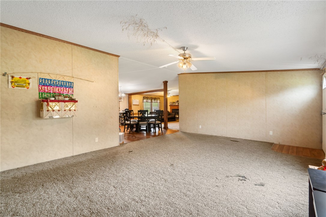 21-19-32-RURAL - Residential