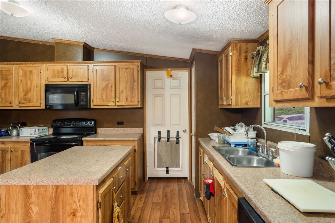 21-19-32-RURAL - Residential