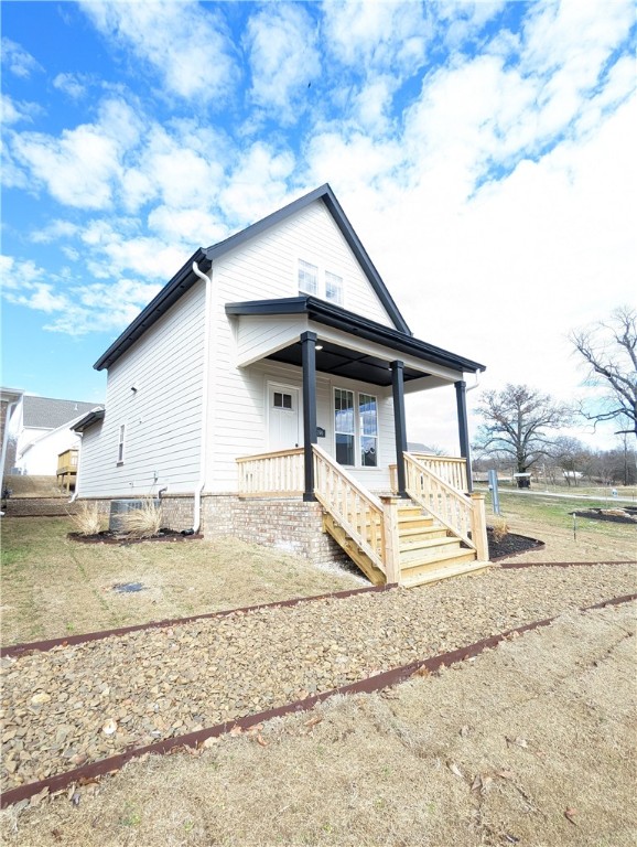 Johnson Square Ph 1B - Residential Lease