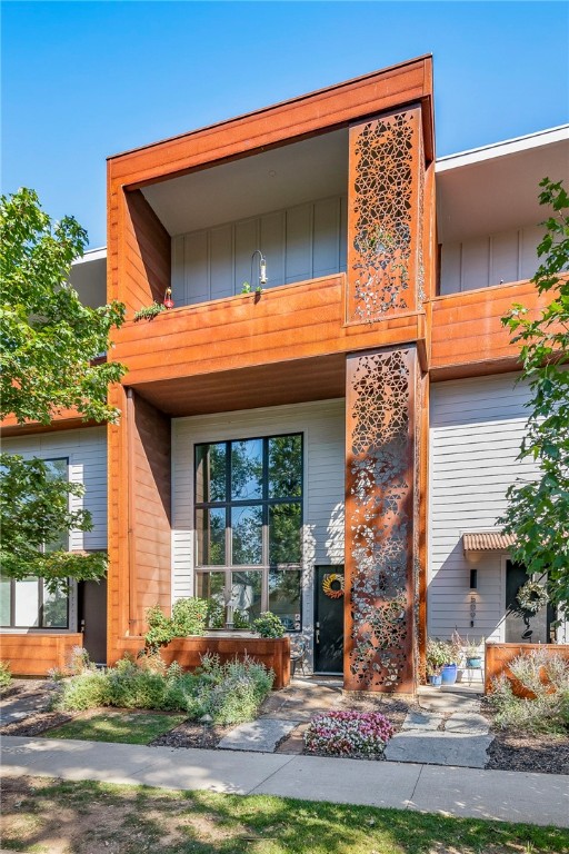 Tourmaline Urban Lofts - Residential