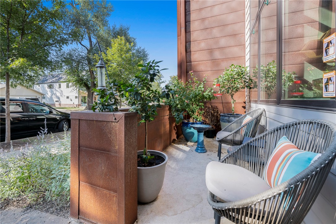 Tourmaline Urban Lofts - Residential