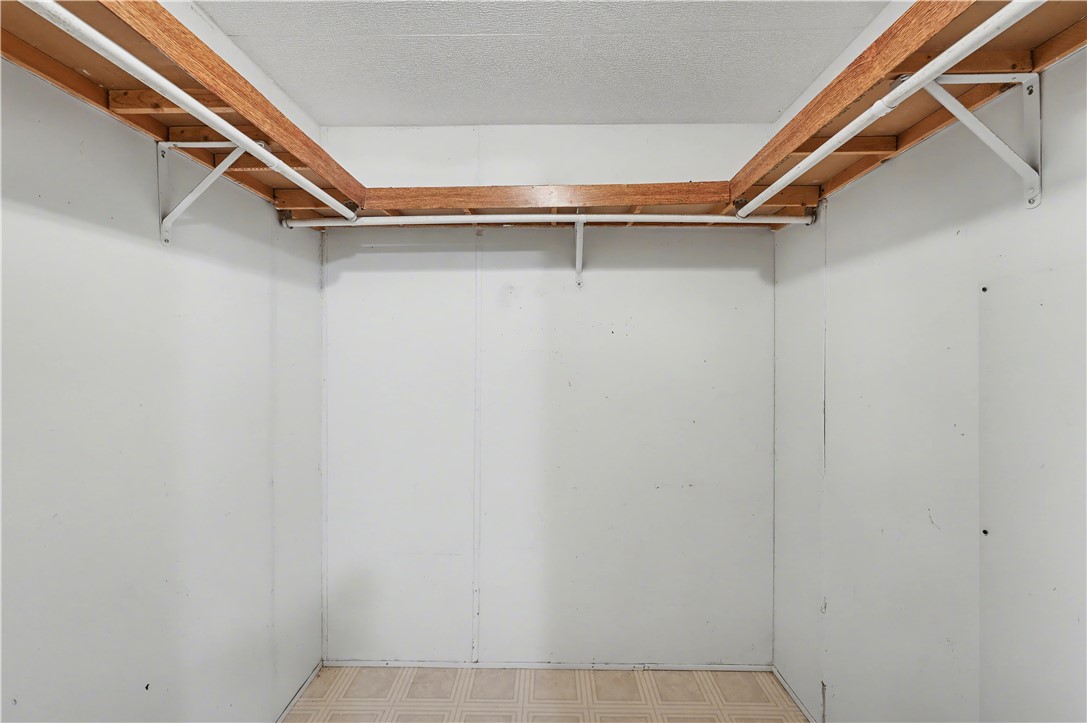 Tony Mountain Sub - Residential