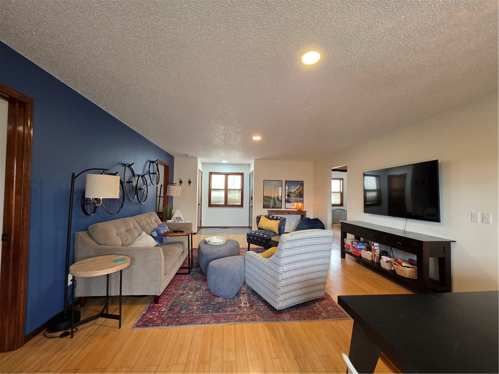 Windsor Sub Bvv - Residential Lease