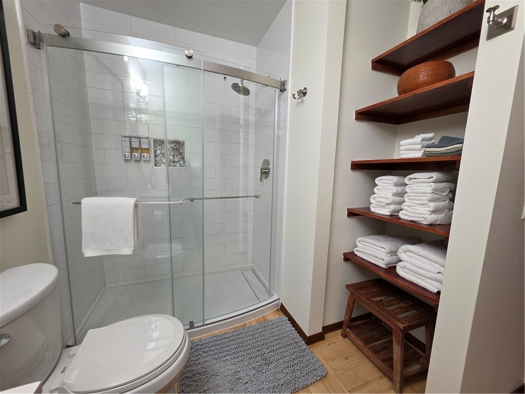 Windsor Sub Bvv - Residential Lease