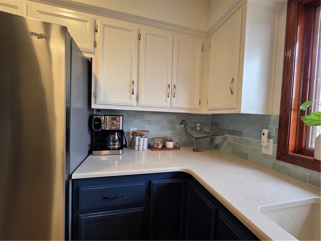 Windsor Sub Bvv - Residential Lease