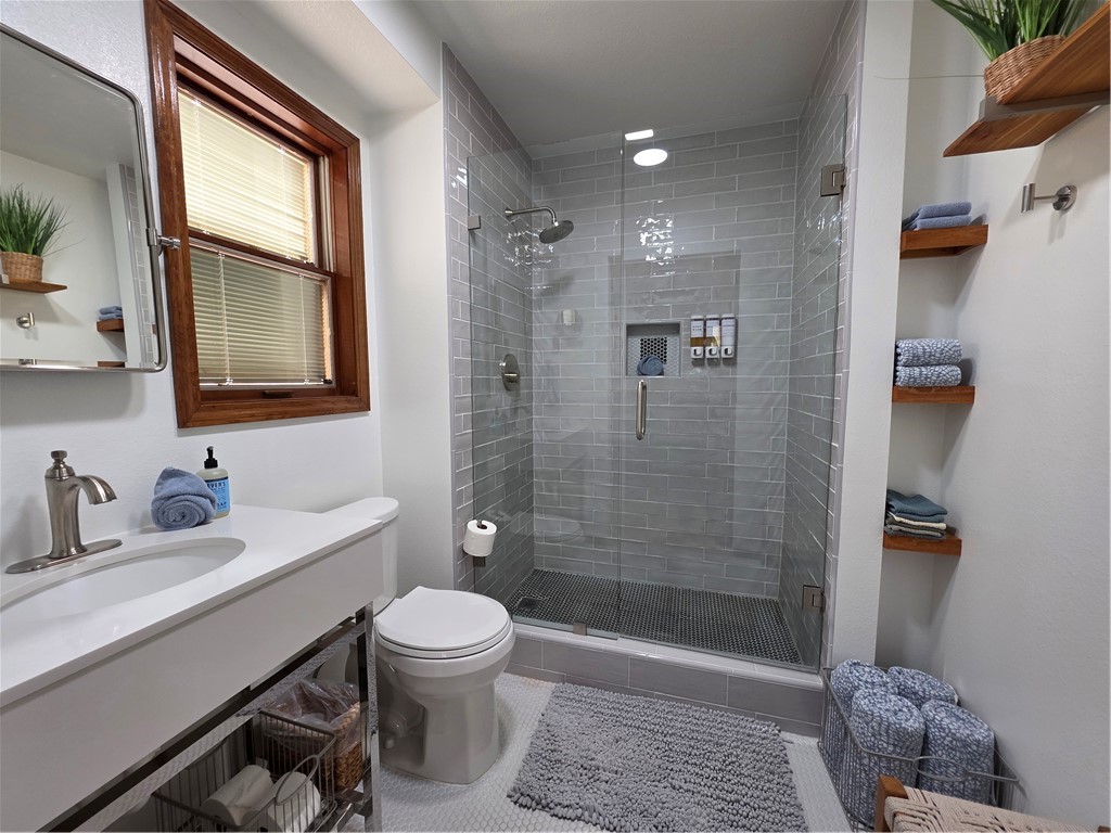 Windsor Sub Bvv - Residential Lease