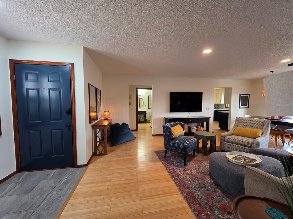 Windsor Sub Bvv - Residential Lease