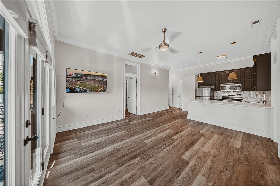 Rollston Bldg Condos Hpr - Residential