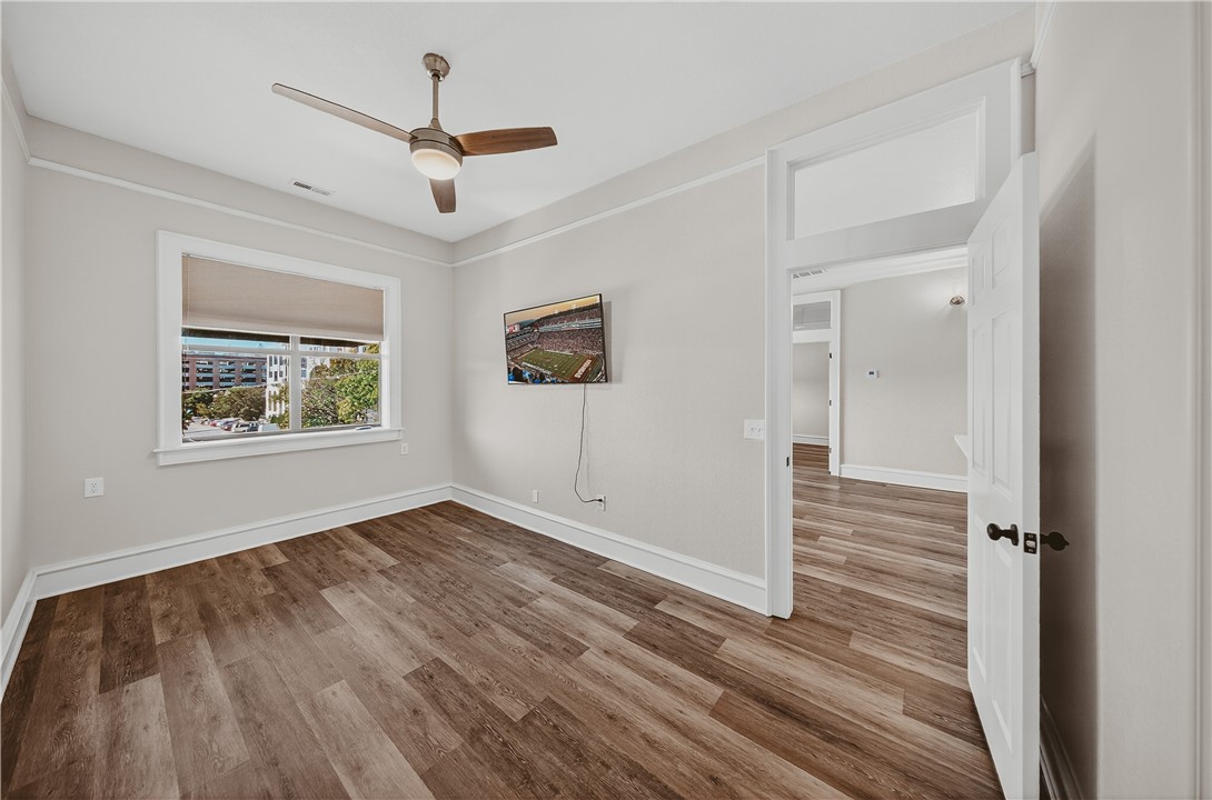 Rollston Bldg Condos Hpr - Residential