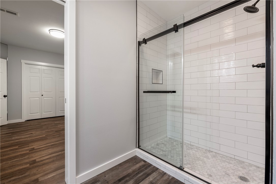 Atalanta Point Sub Rogers - Residential