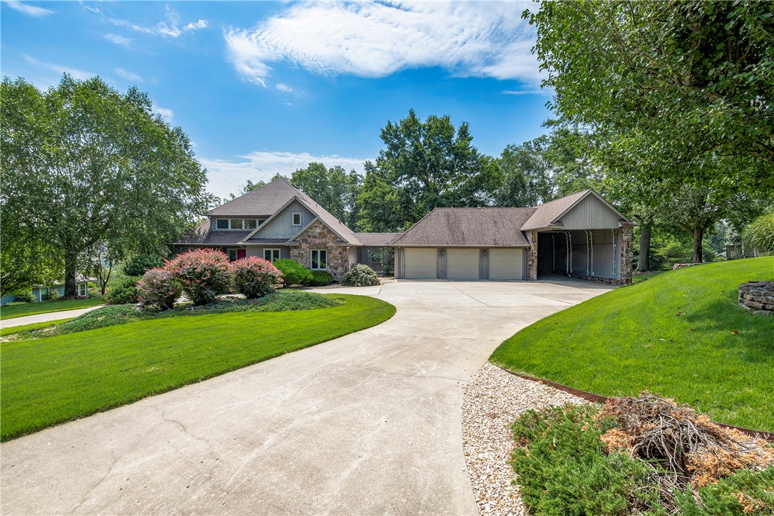 Atalanta Point Sub Rogers - Residential