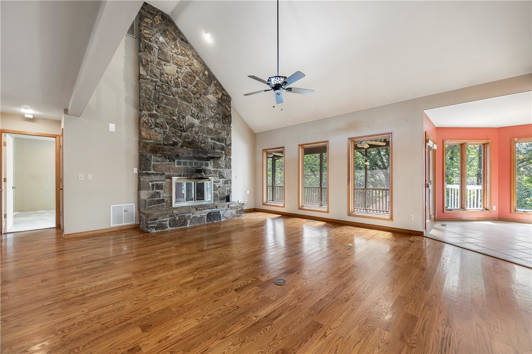 Atalanta Point Sub Rogers - Residential