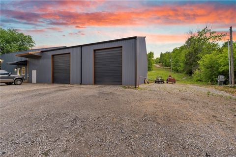 Photo of 13587 Highway 74, Huntsville, AR 72740 (MLS # 1344862)