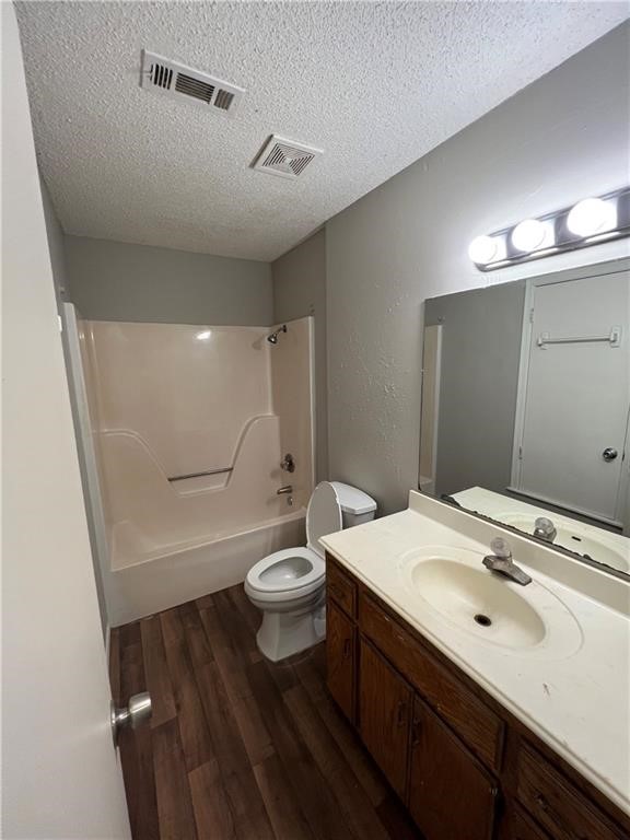 Sundance Acres Ph 4 Rogers - Residential Lease