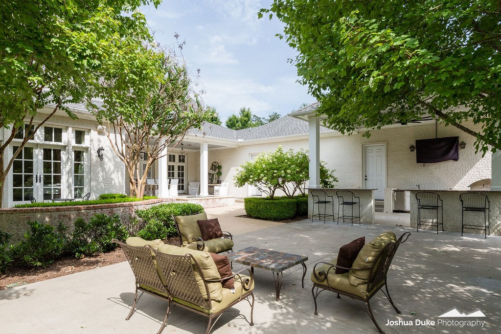 Estates At Dogwood Canyon - Residential