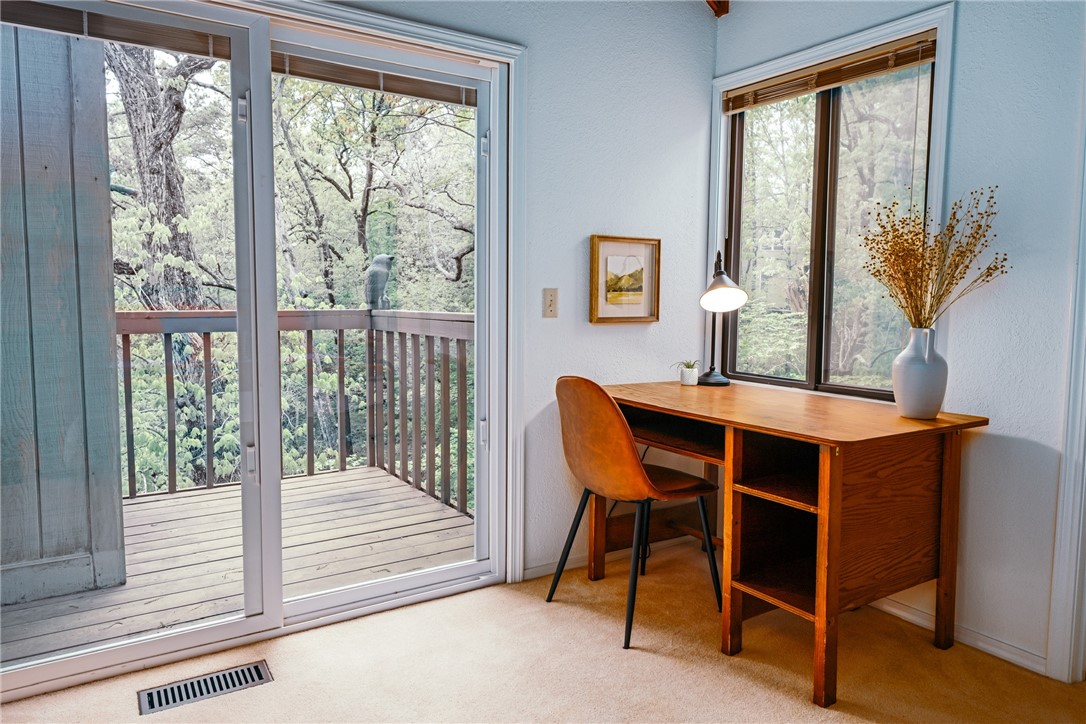 Norwood Courts-BVV - Residential Lease