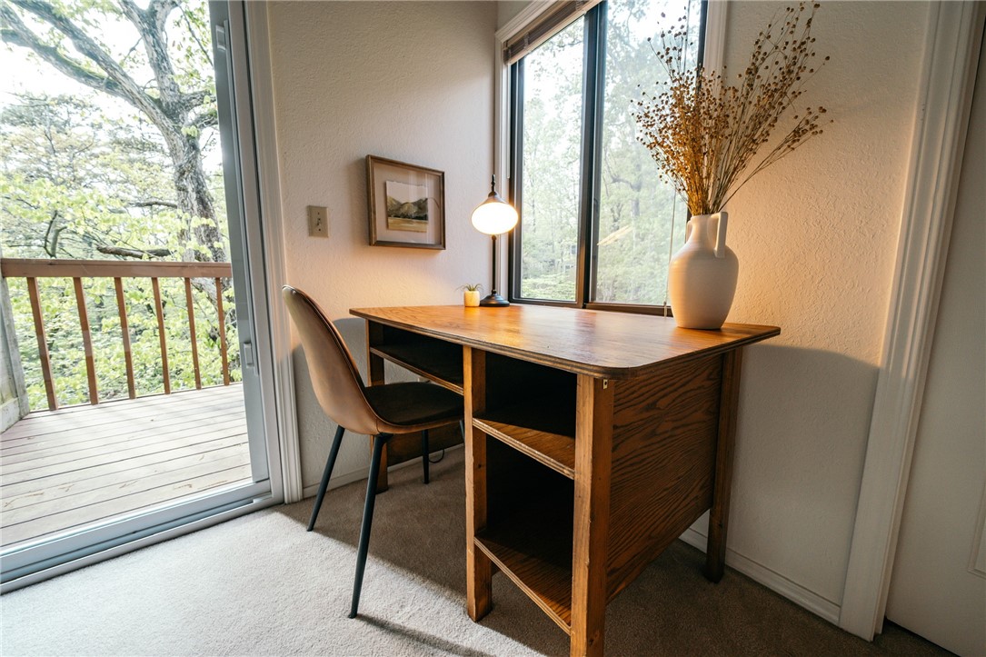 Norwood Courts-BVV - Residential Lease