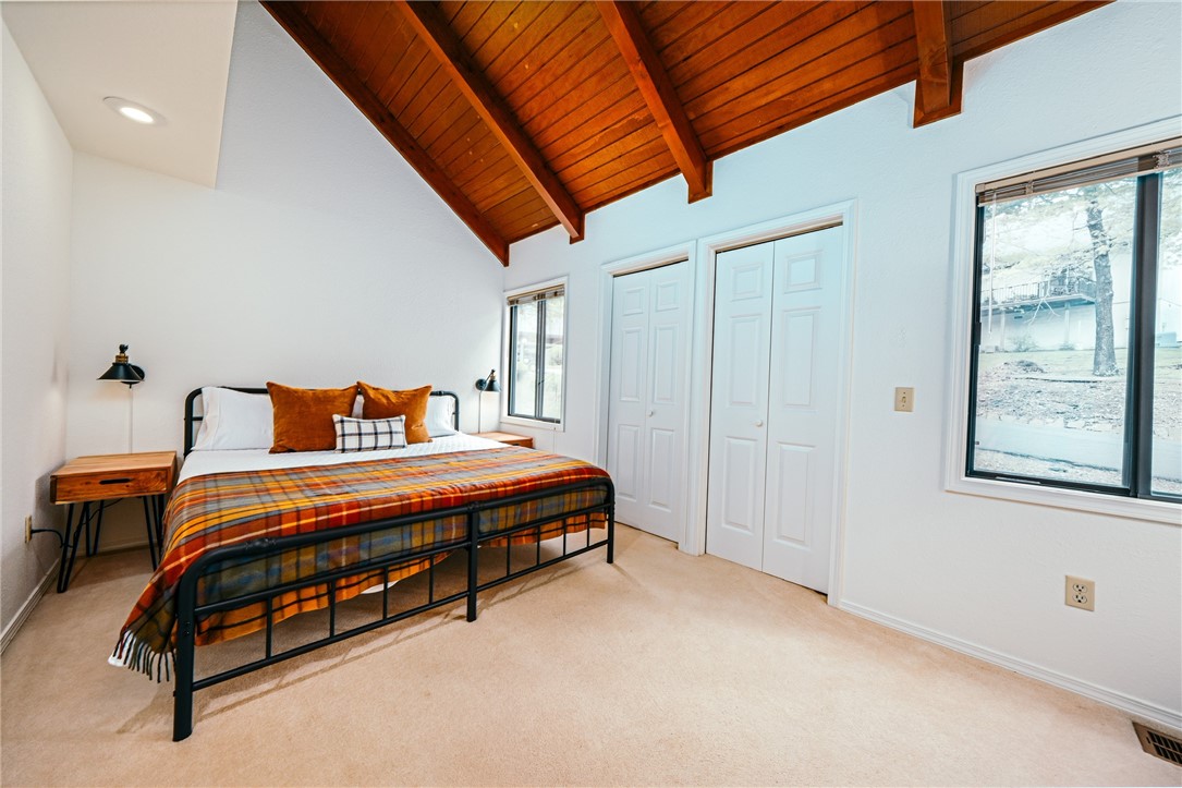 Norwood Courts-BVV - Residential Lease