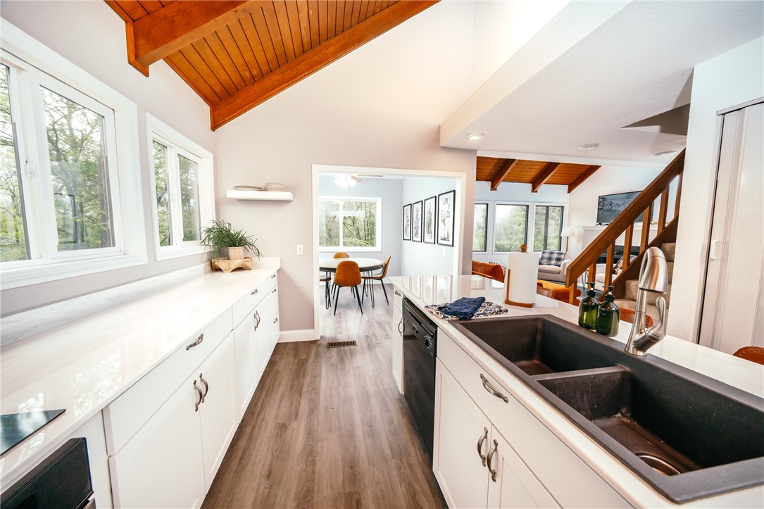 Norwood Courts-BVV - Residential Lease