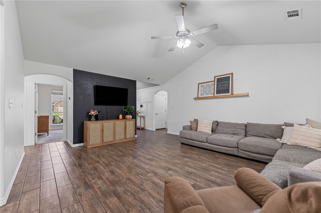 Elkhorn Ridge Sub Ph Iii Pea Ridge - Residential