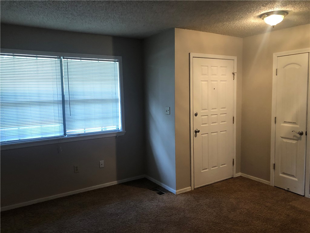 Carls 2nd Sub Siloam Spgs - Residential Lease