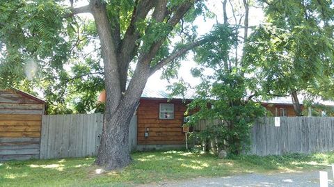 Photo of 203 Range Street, Marshall, AR 72650 (MLS # 1341776)