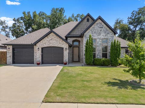 Photo of 6006 W Buckeye Drive, Rogers, AR 72758 (MLS # 1357658)