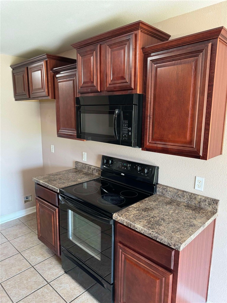 Stokenbury Farms Sub - Residential Lease