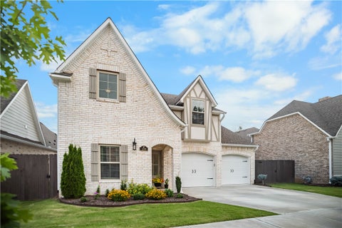 Photo of 139 N Hawkstone Drive, Fayetteville, AR 72704 (MLS # 1363639)