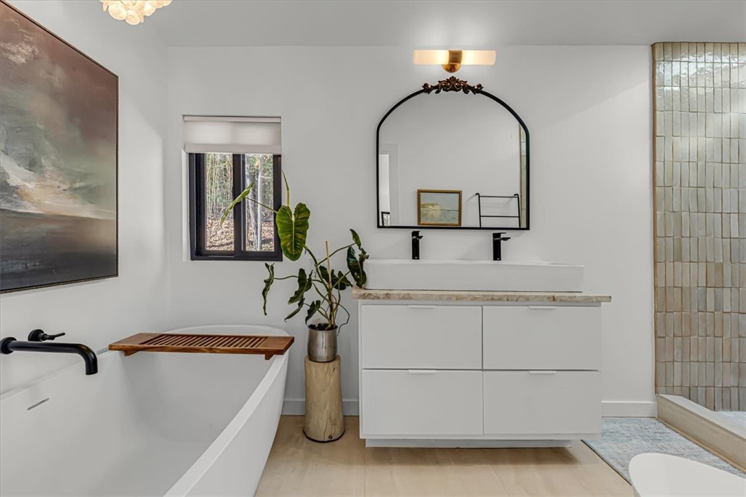 Clay Yoe - Residential