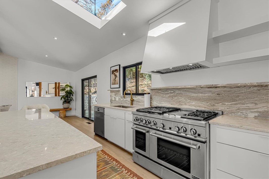 Clay Yoe - Residential