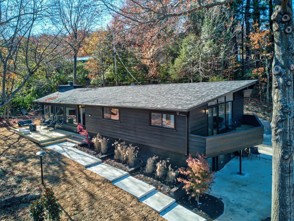 Clay Yoe - Residential