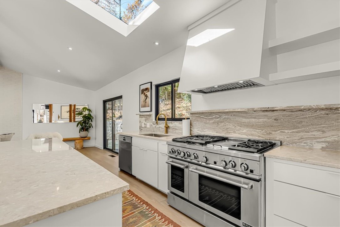 Clay Yoe - Residential