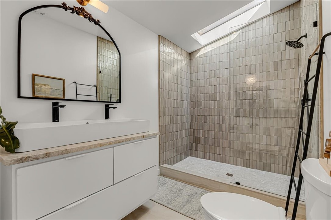 Clay Yoe - Residential