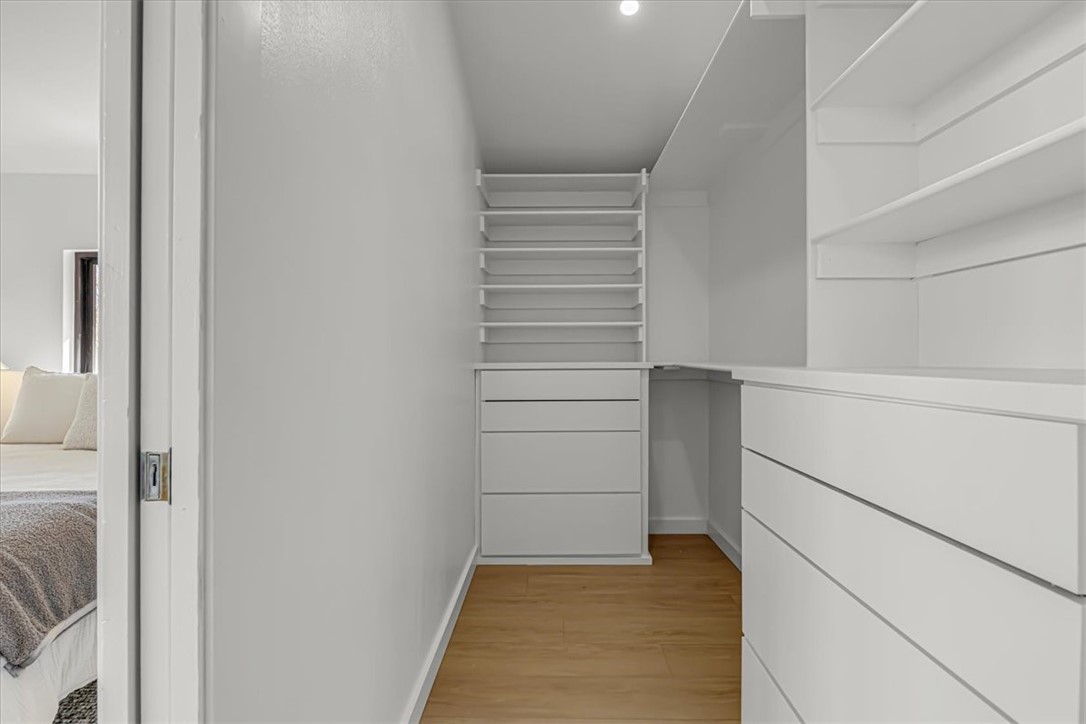 Clay Yoe - Residential