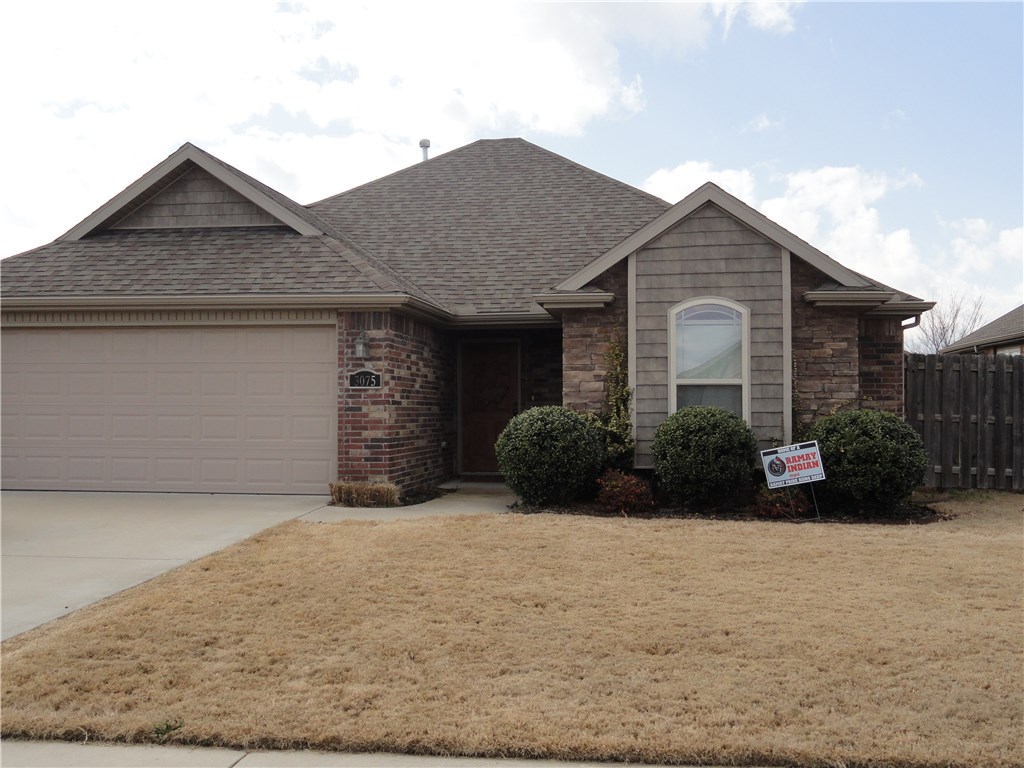 Great location in Fayetteville with a HUGE backyard for entertaining. The backyard is 80'x60' and wired for TV on the patio. A fire pit is also in the yard. The split floor plan gives everyone a place to call their own. Lots of storage makes this home a must see. The owner purchased this home while under construction and made some very wise selections which includes the jetted tub, his/her closets and double sinks in the master bath.