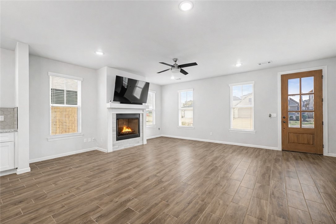 GROVES NEIGHBORHOOD PH II, THE-ROGERS - Residential