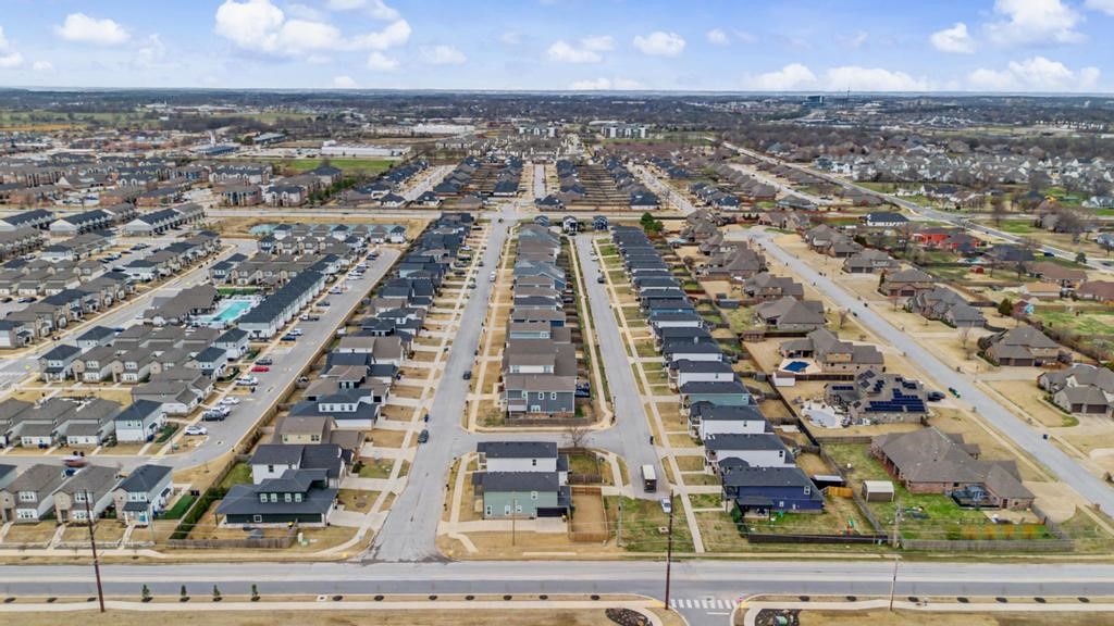 GROVES NEIGHBORHOOD PH II, THE-ROGERS - Residential