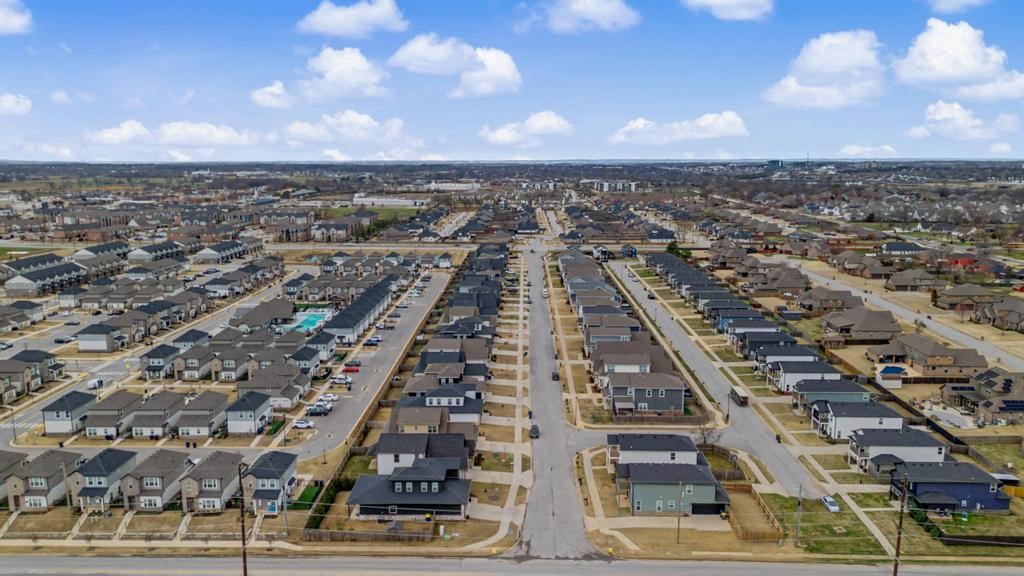 GROVES NEIGHBORHOOD PH II, THE-ROGERS - Residential